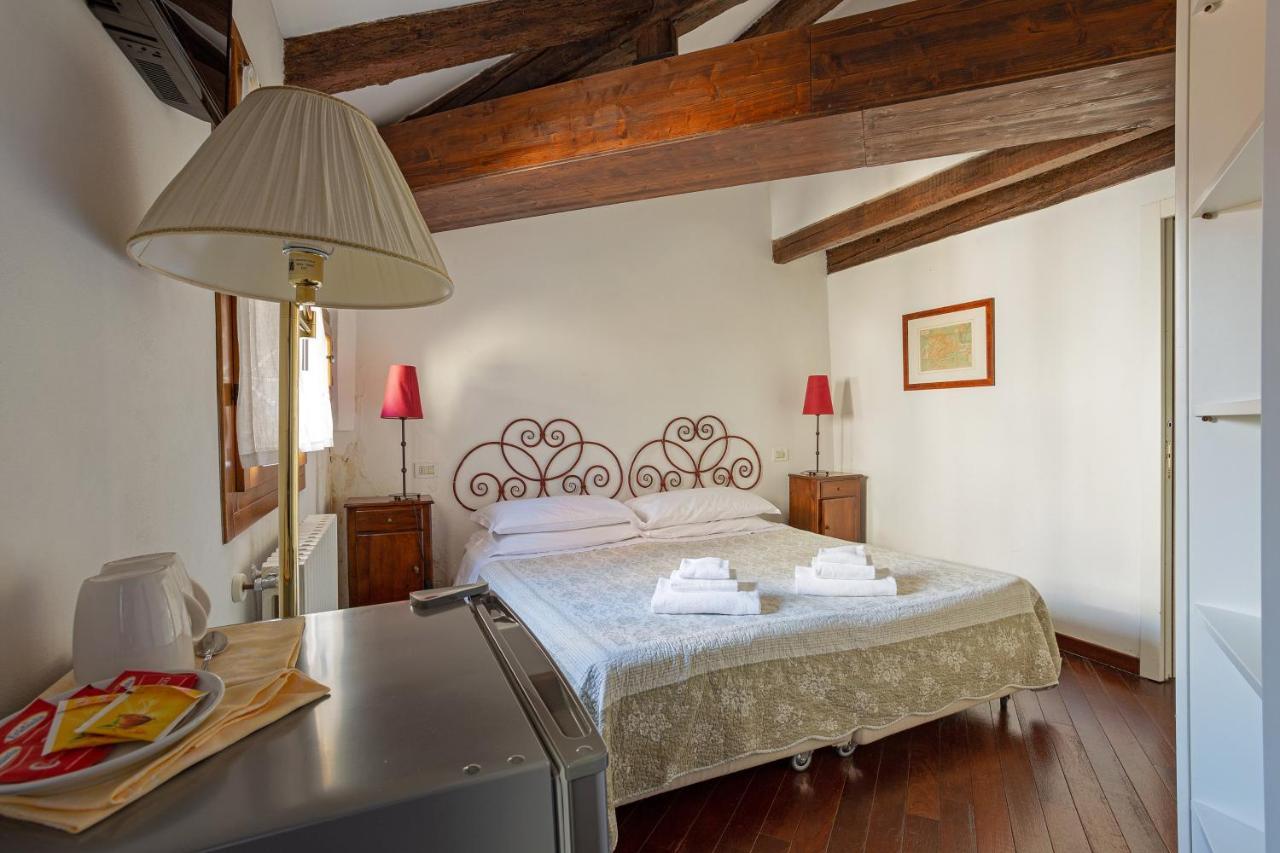 Rialto Canal View Apartment Velence Kültér fotó